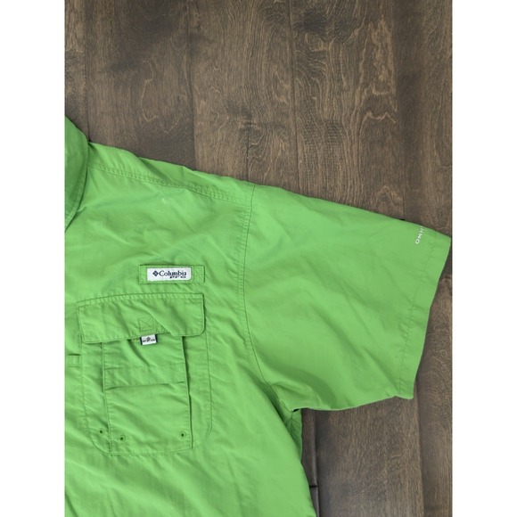 Columbia Omni-Shade Shirt‎ Men Size L Green Button Up Short Sleeve Fishing Gear - Picture 3 of 8